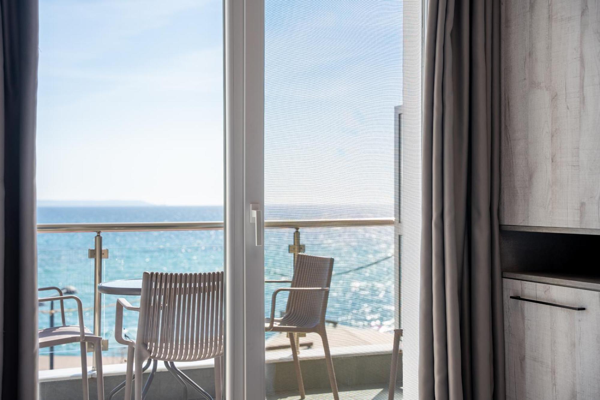 Centralviewsuites Nea Moudhania Exteriör bild